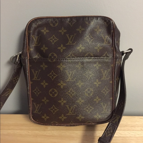 Louis Vuitton Handbags - Authentic LV Marceau messenger bag